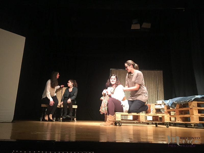 2017 03 11 Peça de Teatro Mulheres 21