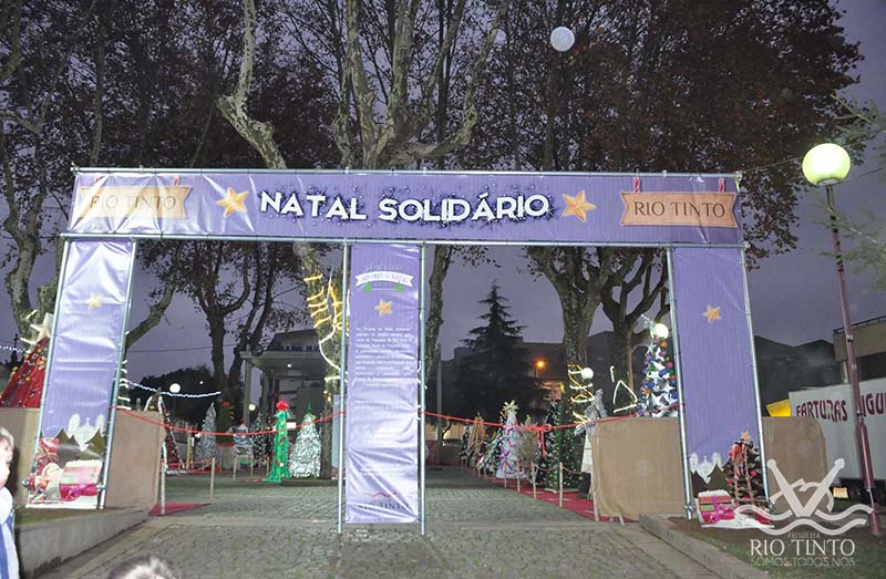 2021 12 03 Inauguração da exposição de árvores de natal solidárias 84